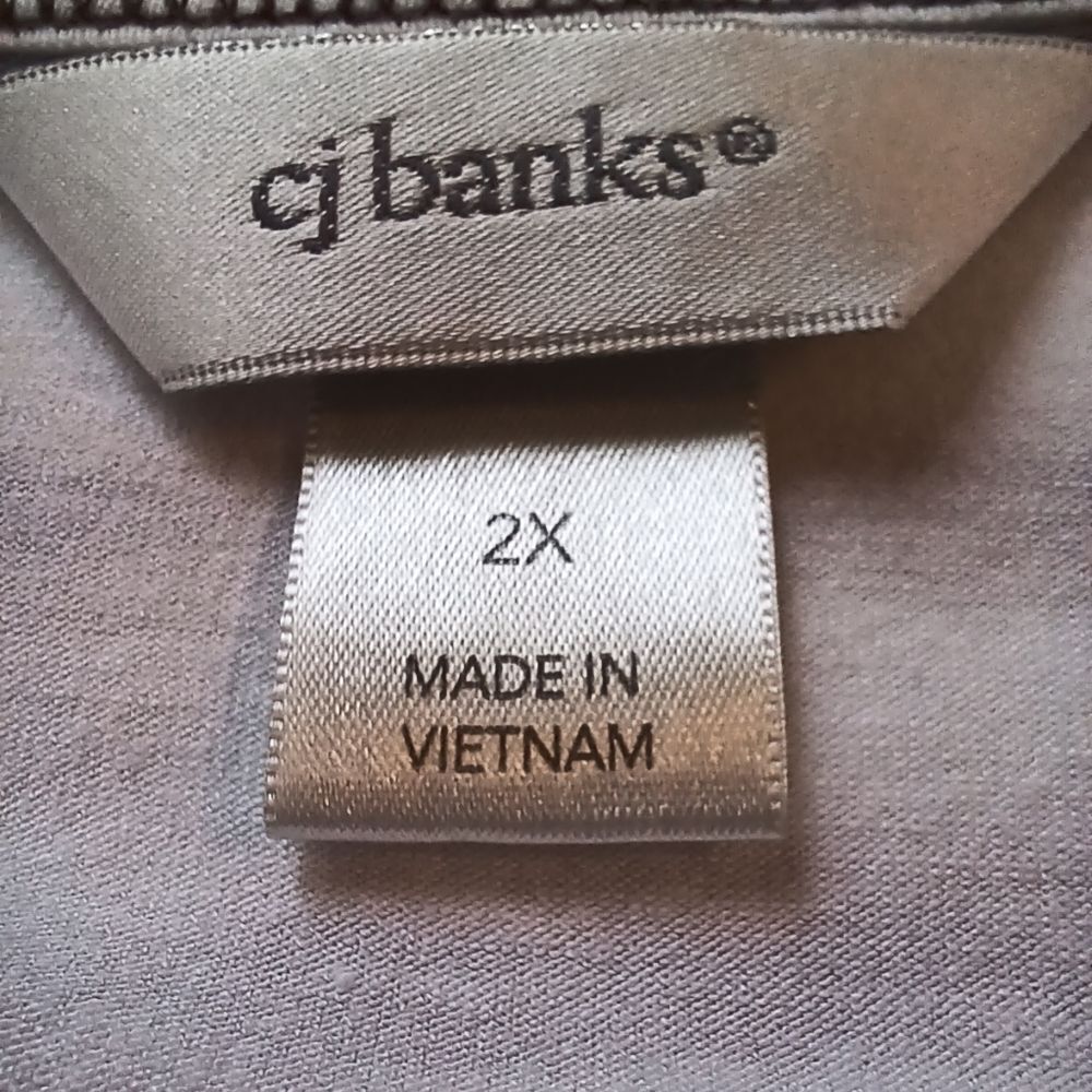 CJ BANKS Sleeveless Tunic Drape Neckline Metal Stud Floral Tie Dye Plus Size 2X - Picture 7 of 10
